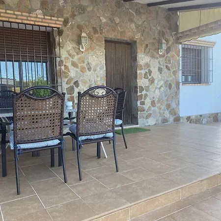 Casa Rural Alpes Conil, Solo Familias *